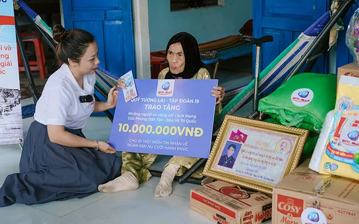 Biểu tượng hỗ trợ khách hàng chuyên nghiệp của 98win1